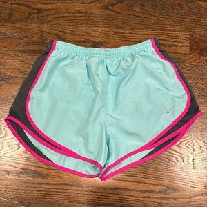 Nike tempo shorts, brief lined, size L